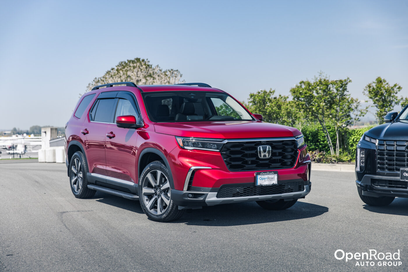 Updated 3-Row SUVs: 2023 Honda Pilot Vs 2023 Hyundai Palisade - The ...