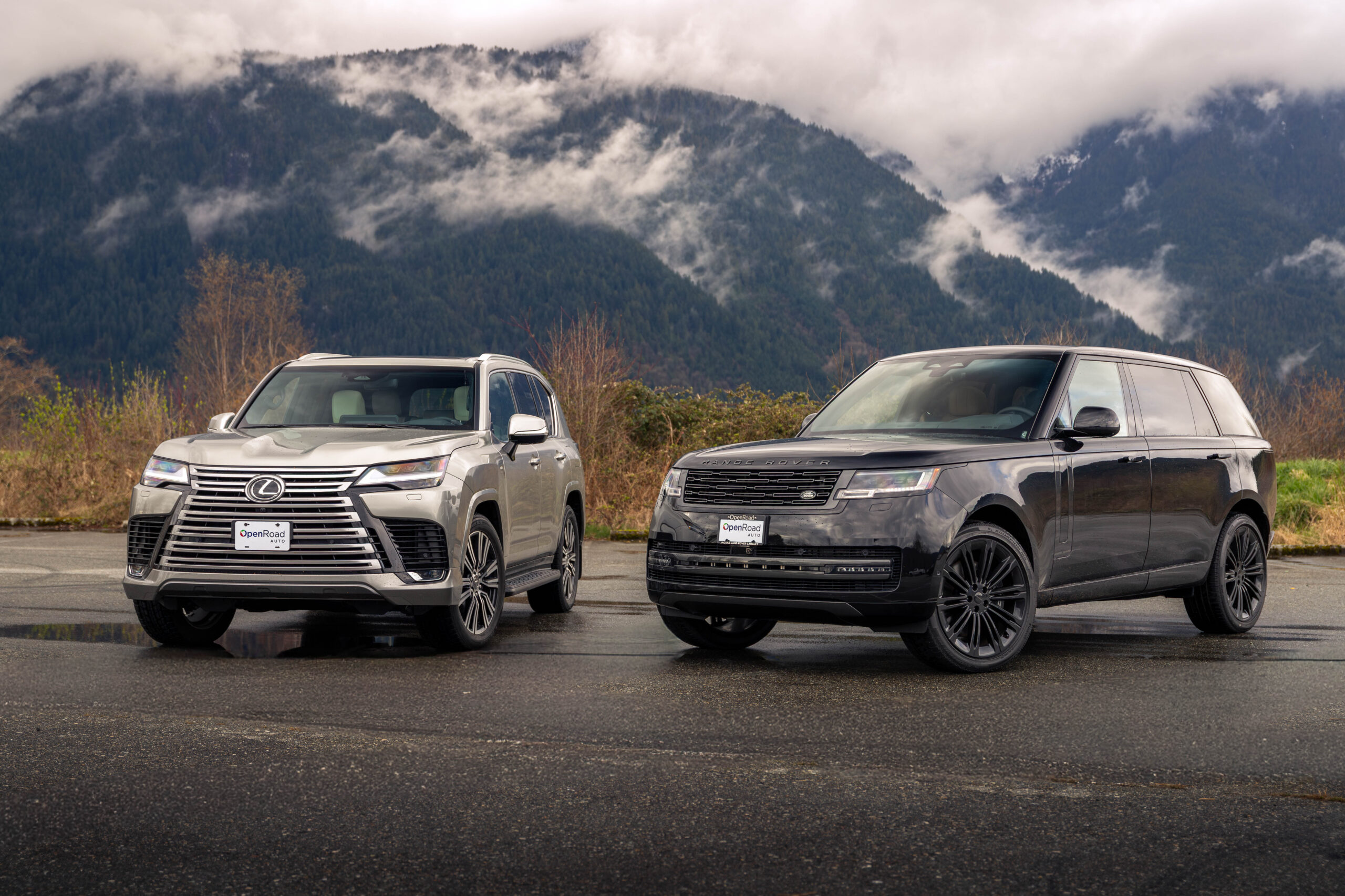 Battle of the Behemoths – Lexus LX700h vs Land Rover Range Rover